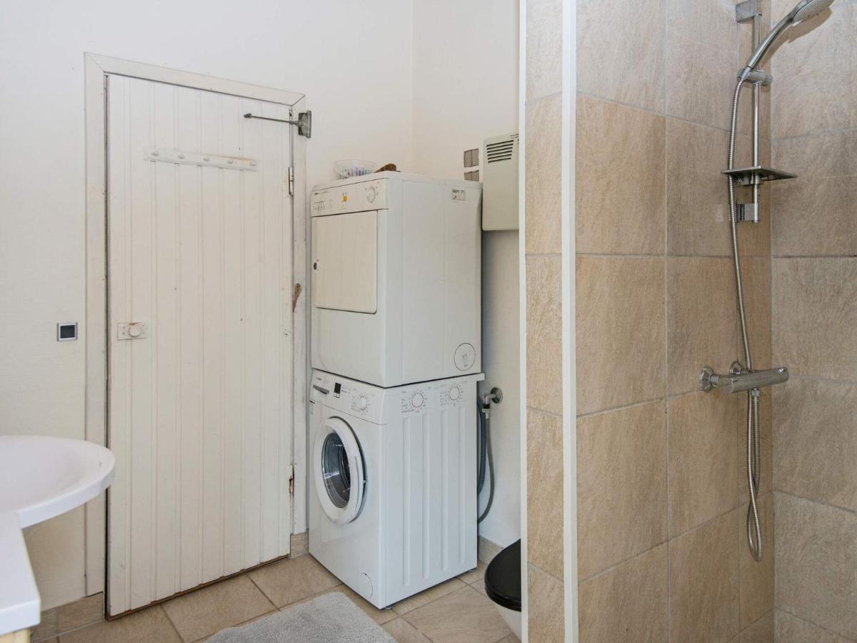 9 Person Holiday Home In Juelsminde Sonderby  エクステリア 写真