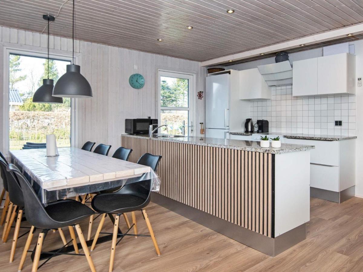 9 Person Holiday Home In Juelsminde Sonderby  エクステリア 写真