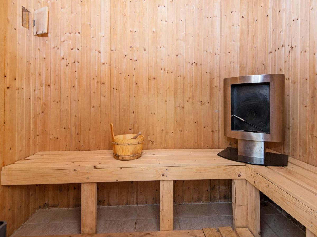 9 Person Holiday Home In Juelsminde Sonderby  エクステリア 写真