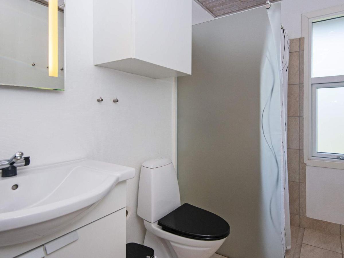 9 Person Holiday Home In Juelsminde Sonderby  エクステリア 写真