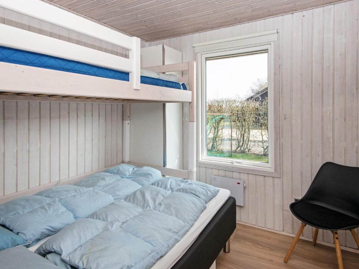 9 Person Holiday Home In Juelsminde Sonderby  エクステリア 写真